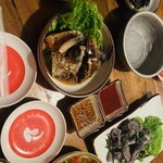 韓国食堂 入ル 坂上ル  - 