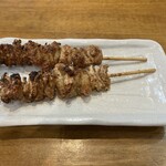 博多くろがね - 揚げ焼きとりかわ（1本）￥198