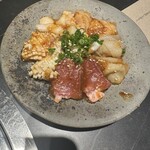 焼肉bue - ホルモン盛り合わせ