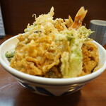 天三 - 季節の天丼　タラの芽追加