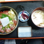 寿司吉 - ぶり漬け丼(季節限定）