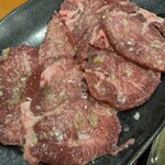 鳶牛 肉衛門 - 