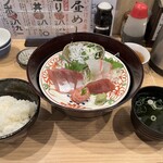 魚屋スタンドふじ - 