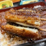 炭火焼うなぎ 東山物産 - 