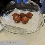 Patisserie サガエサン - ピスタチオフィナンシェとか売ってる時もあります♪買えたらラッキーかも