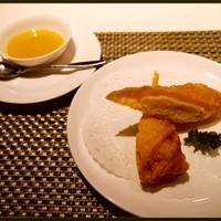 御膳房 六本木店 - 湯葉のエビすり身包み揚げ