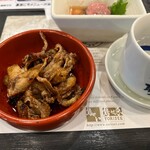 鳥せい - 鶏皮バラ焼き