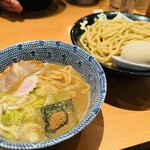 Rokurinsha Tokyo Eki Tokyo Ramen Sutorito
