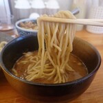 麺屋　くおん - 麺リフトアップ