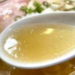 Ramen Taishuu Sakaba Ichifuji - スープ