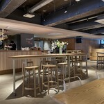 Common cafe&music bar lounge - 開放感あるスペース