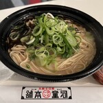 河童らーめん本舗 - 料理写真:工場ラーメン麺2玉／スープ黒