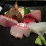 よし春 - 宴会コースのお造り