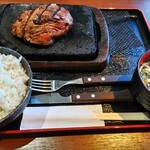 感動の肉と米 - 料理写真:ハラミステーキセット￥1000