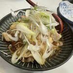Ano Meiten - あの名店の『超』肉豆腐　630円