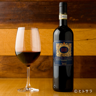 A unique wine that brings deep flavor to your dining table.