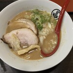 Nakamotsuya Nishihomma Chiten - 鶏白湯ラーメン醤油