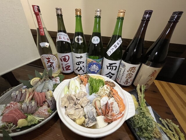 ひかり家 浪江の本格焼酎バー｜カーニバルステーション1Fでくつろぐ