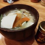 Aotougarashi - 具だくさん味噌汁。ボリューミー！味付けも優しく、美味しかった♪