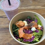 F&P Smoothie Cafe - 