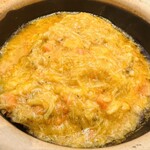 蟹王府 - フカヒレと上海蟹肉ソースかけご飯