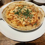 SARU Apero Bistro - 白菜と牡蠣のグラタン