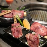 南新宿 和牛焼肉 慶 - 