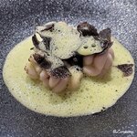 プチレストラン ブーケ・ド・フランス - 真鱈の白子のポシェ ベルモットと菊菜のソース