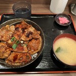 Moriyama Shokudou - 上豚丼 1200円