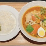 カレー食堂 心 - とり野菜のスープカレー