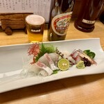 Tarobee Zushi - お造り3種盛り合わせ 980円