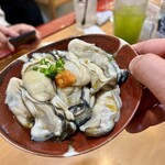 立ち飲み鮨 謹賀 - 生かきポン酢