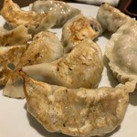 Chuu Ka Ryouri Chimmi Rou - 大きな餃子は小エビ入り