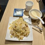 王牌 香港料理・飲茶 - チャーハン900円