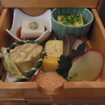 一八(ARAKAWA） - 下の箱