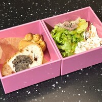 恵比寿ビストロ 猫も杓子も - マドレーヌサレ/バケット/砂肝コンフィのサラダ/根セロリのレムラード