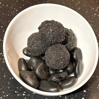 恵比寿ビストロ 猫も杓子も - トリュフコロッケ