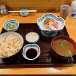 Owariya - おでんお刺身セット　1,300円