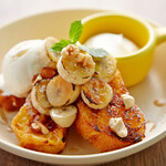 手作り雑貨とカフェ CROWN - 11:00〜14:00