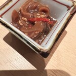日本料理 箱根 華暦 - サービスのイカのおつまみ