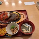 Joi Furu - ツインハンバーグ、和食セットご飯大盛り、納豆