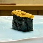 鮨 なんば - 雲丹　大粒の極上です