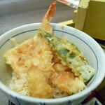 和食麺処 サガミ - 天ぷらサクサクの天丼