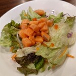 Jonasan - サーモンマリネ　４３９円
                        Premium  Appetizer〈前菜〉