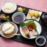 Sashimi lunch set