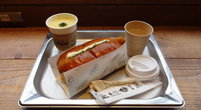 niko and  COFFEE Umeda Heppufaibu - Osaka Umeda/Cafe