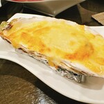 San Iwa - 牡蠣のチーズ焼き