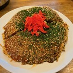 Hiroshima Fuu Okonomiyaki Mukago - そばスタミナ焼ダブル(焼そば2玉、にんにく、にら) 税込1628円