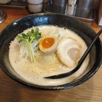 吉み乃製麺所 新町本店 - 濃厚らーめん ¥900(税込)