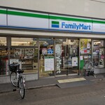 FamilyMart - 